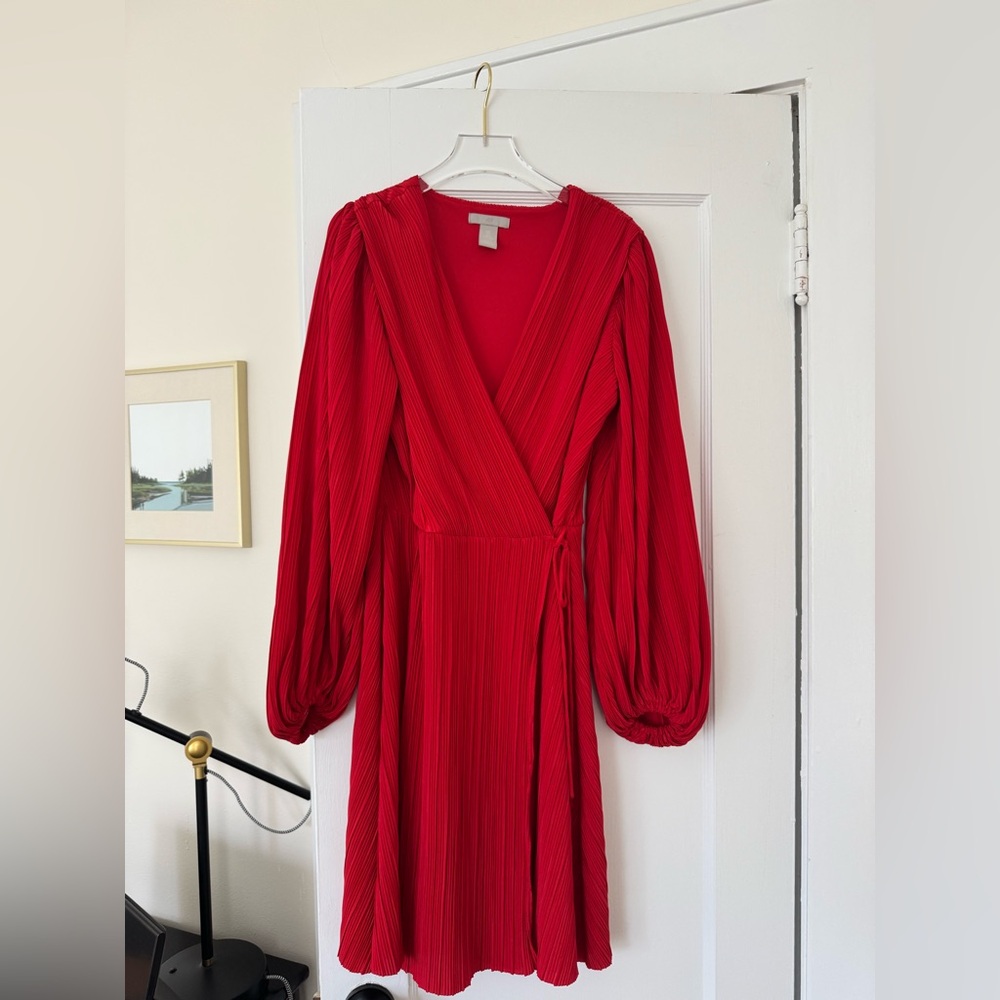 H&M Vibrant Red Long Sleeve Dress